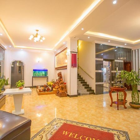 Jasmine Hotel& Sky Bar Battambang Exteriör bild