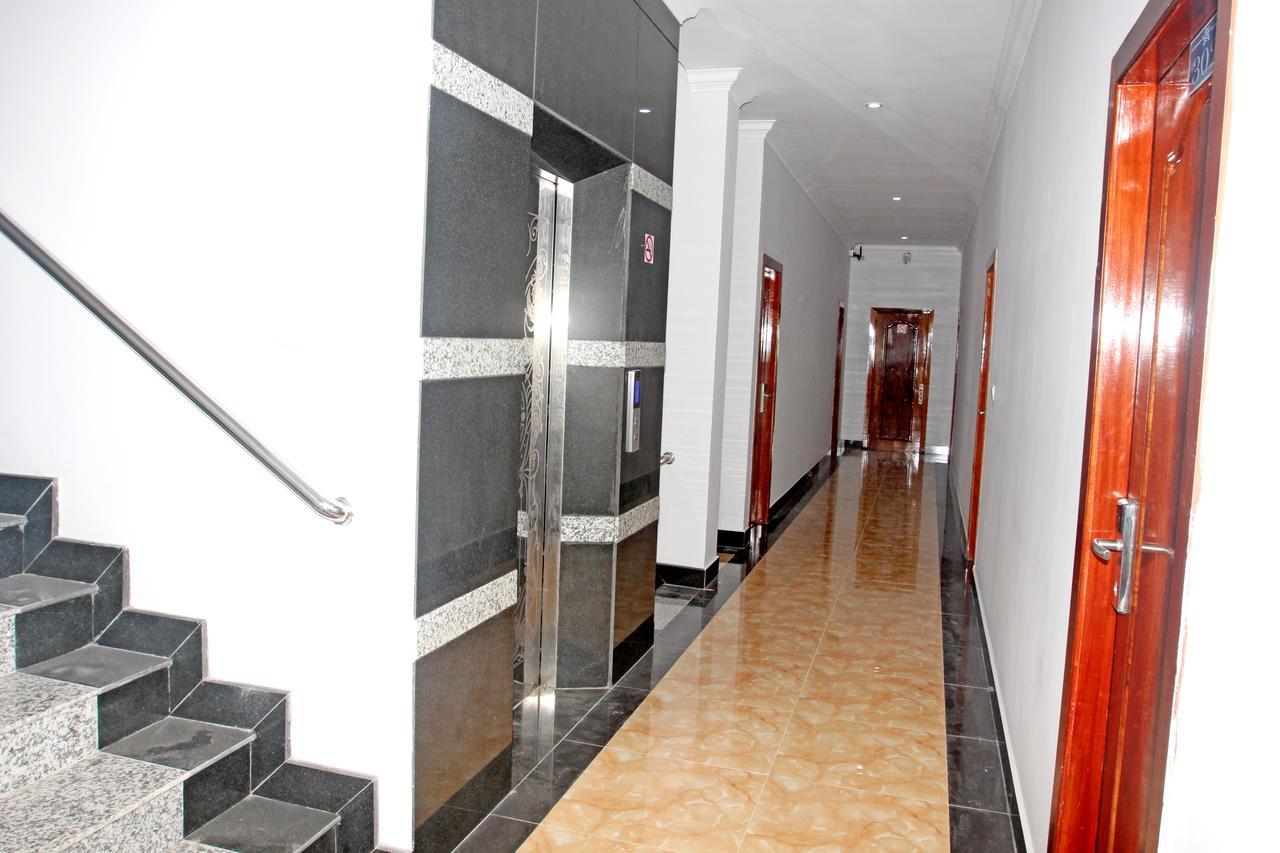 Jasmine Hotel& Sky Bar Battambang Exteriör bild