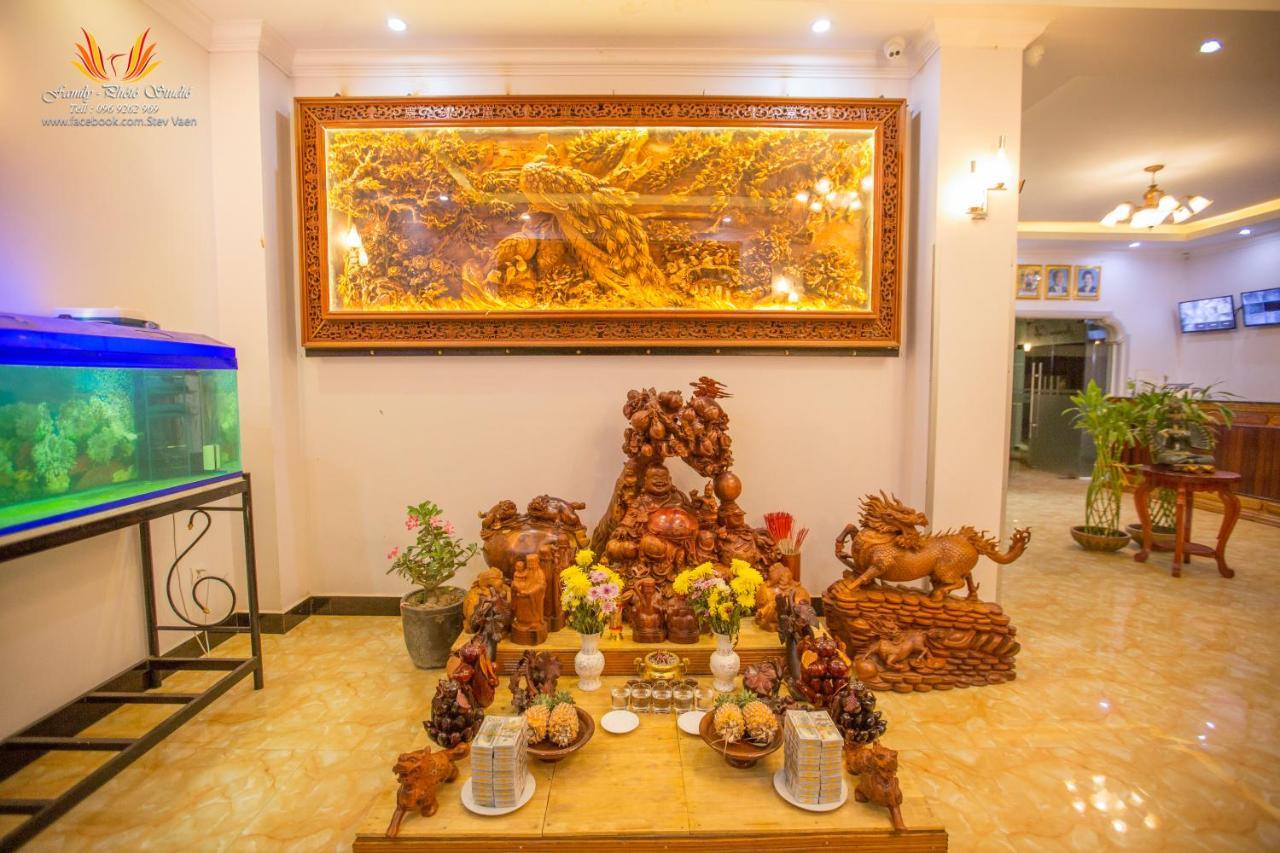 Jasmine Hotel& Sky Bar Battambang Exteriör bild