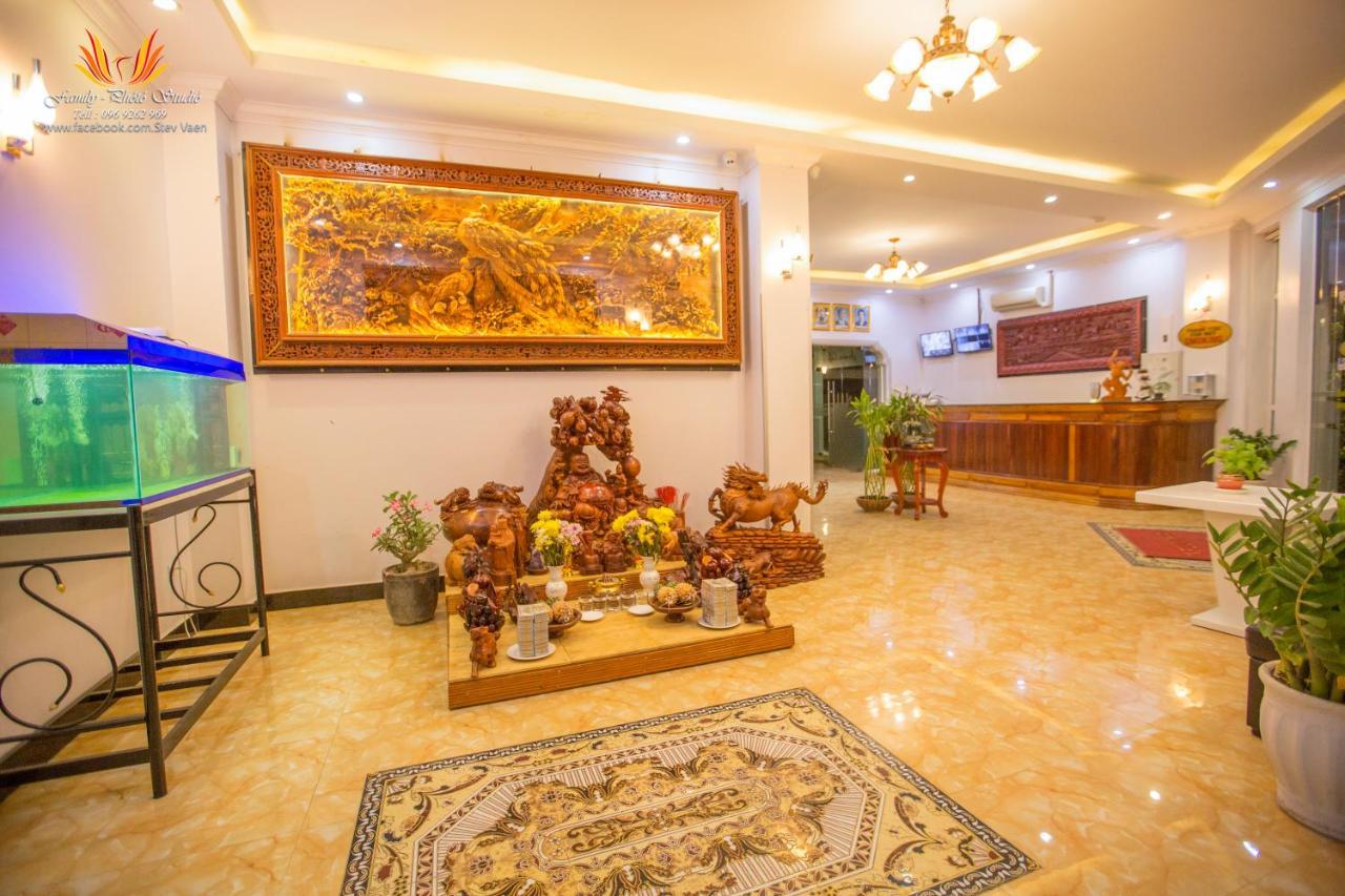 Jasmine Hotel& Sky Bar Battambang Exteriör bild