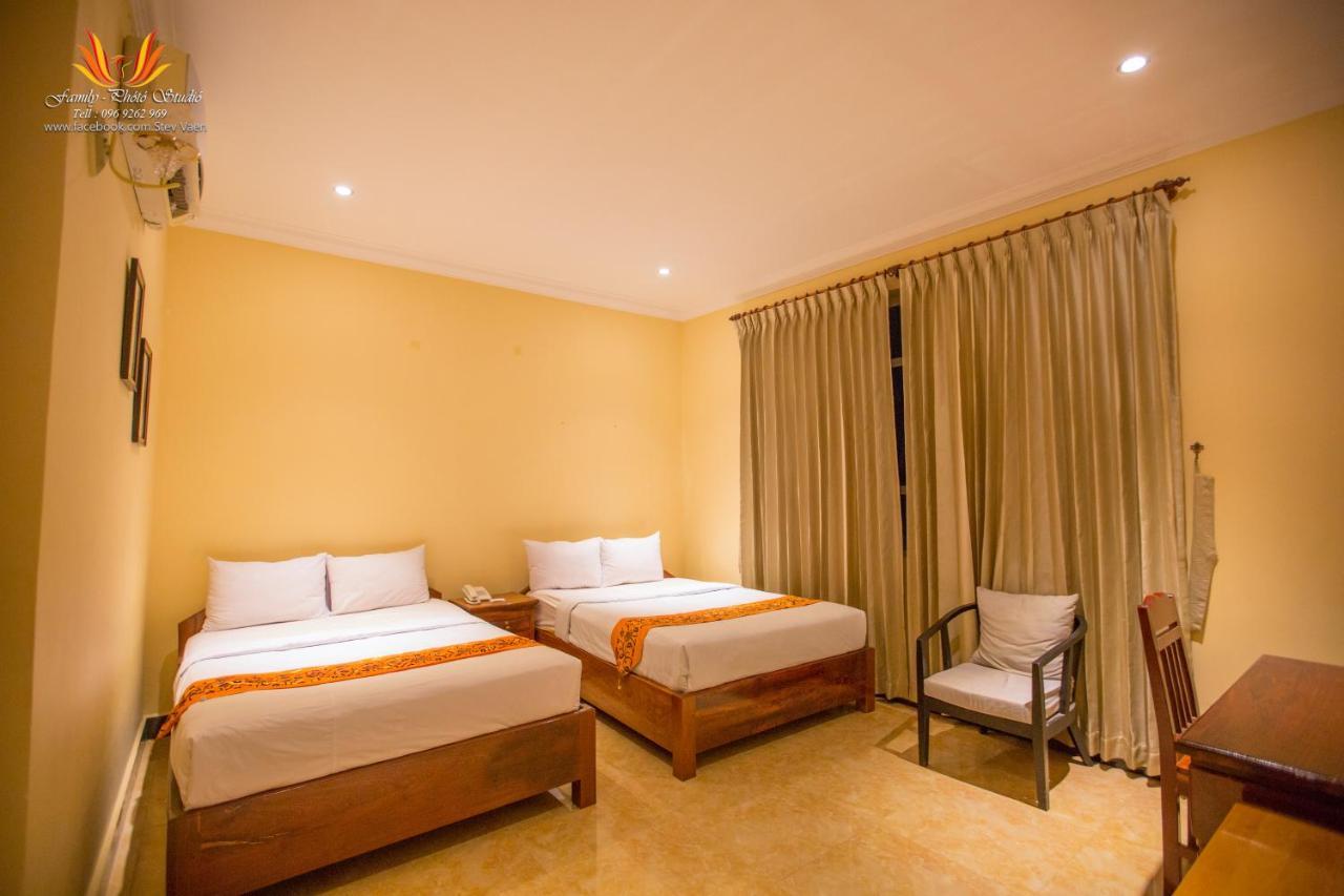 Jasmine Hotel& Sky Bar Battambang Exteriör bild