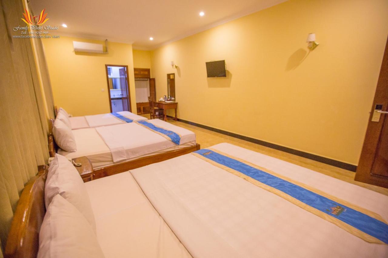 Jasmine Hotel& Sky Bar Battambang Exteriör bild