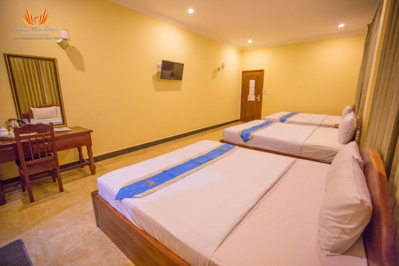 Jasmine Hotel& Sky Bar Battambang Exteriör bild